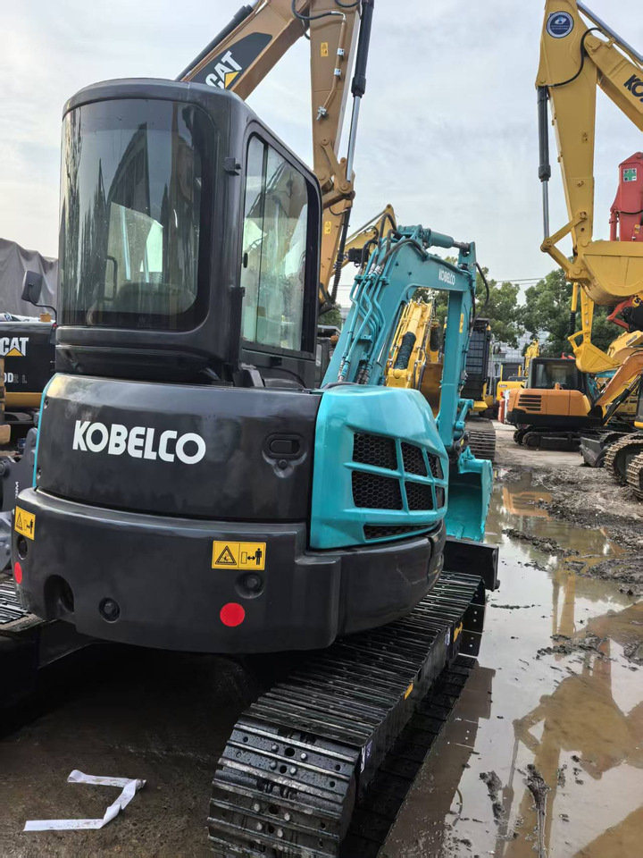 KOBELCO SK55SR - Mini pelle: photos 3 KOBELCO SK55SR - Mini pelle: photos 3