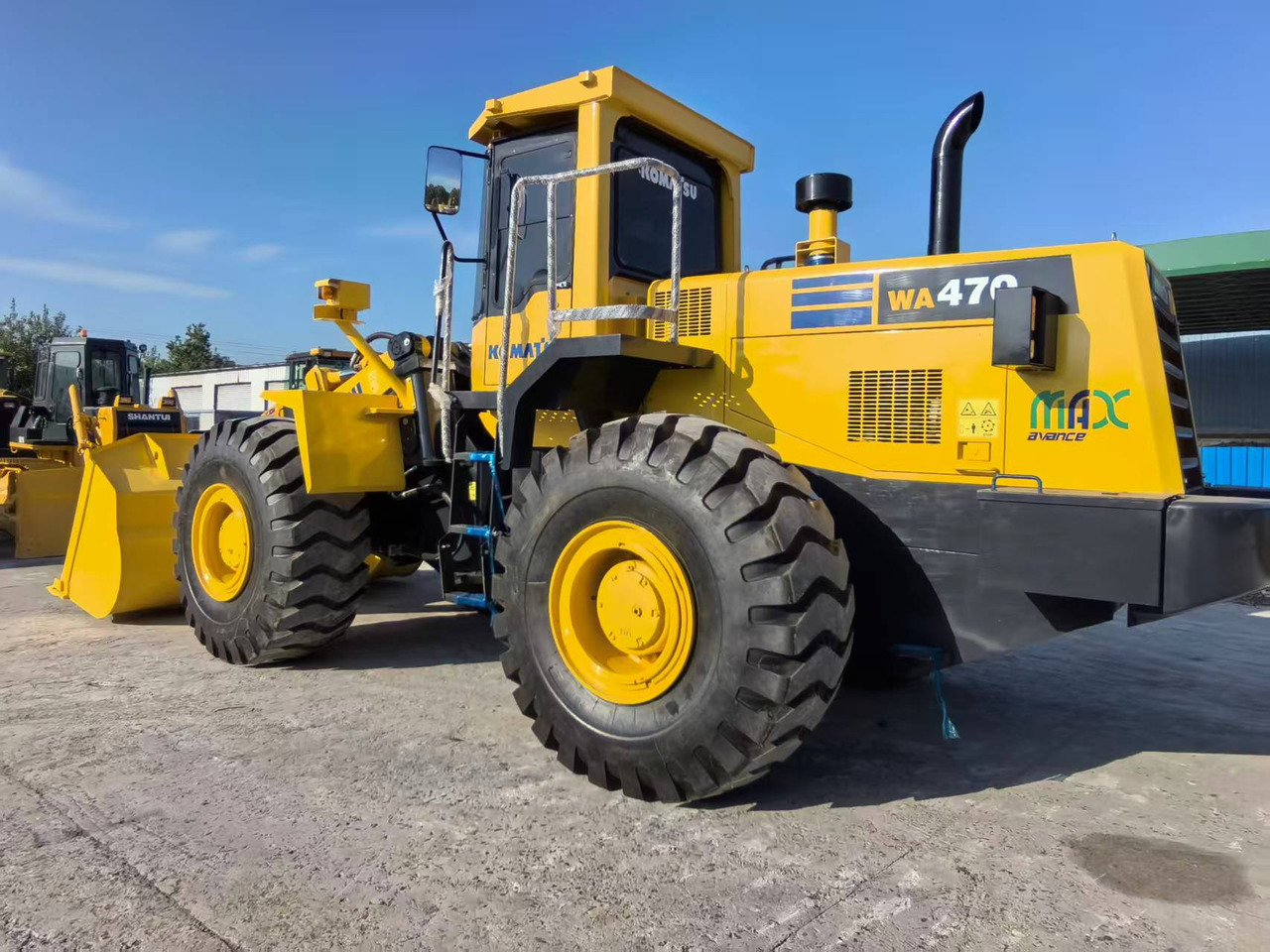 KOMATSU WA470 - Chargeuse sur pneus: photos 4 KOMATSU WA470 - Chargeuse sur pneus: photos 4