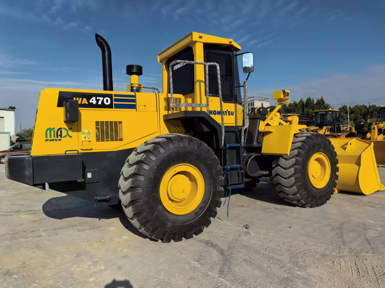 KOMATSU WA470 - Chargeuse sur pneus: photos 1 KOMATSU WA470 - Chargeuse sur pneus: photos 1