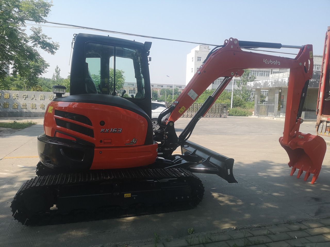 KUBOTA KX163-5 - Mini pelle: photos 3 KUBOTA KX163-5 - Mini pelle: photos 3