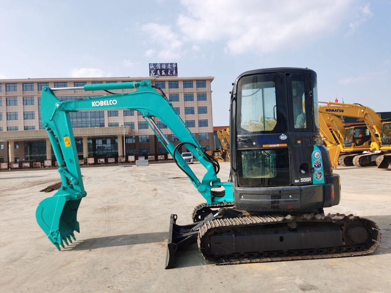 Kobelco SK55SR - Mini pelle: photos 5 Kobelco SK55SR - Mini pelle: photos 5