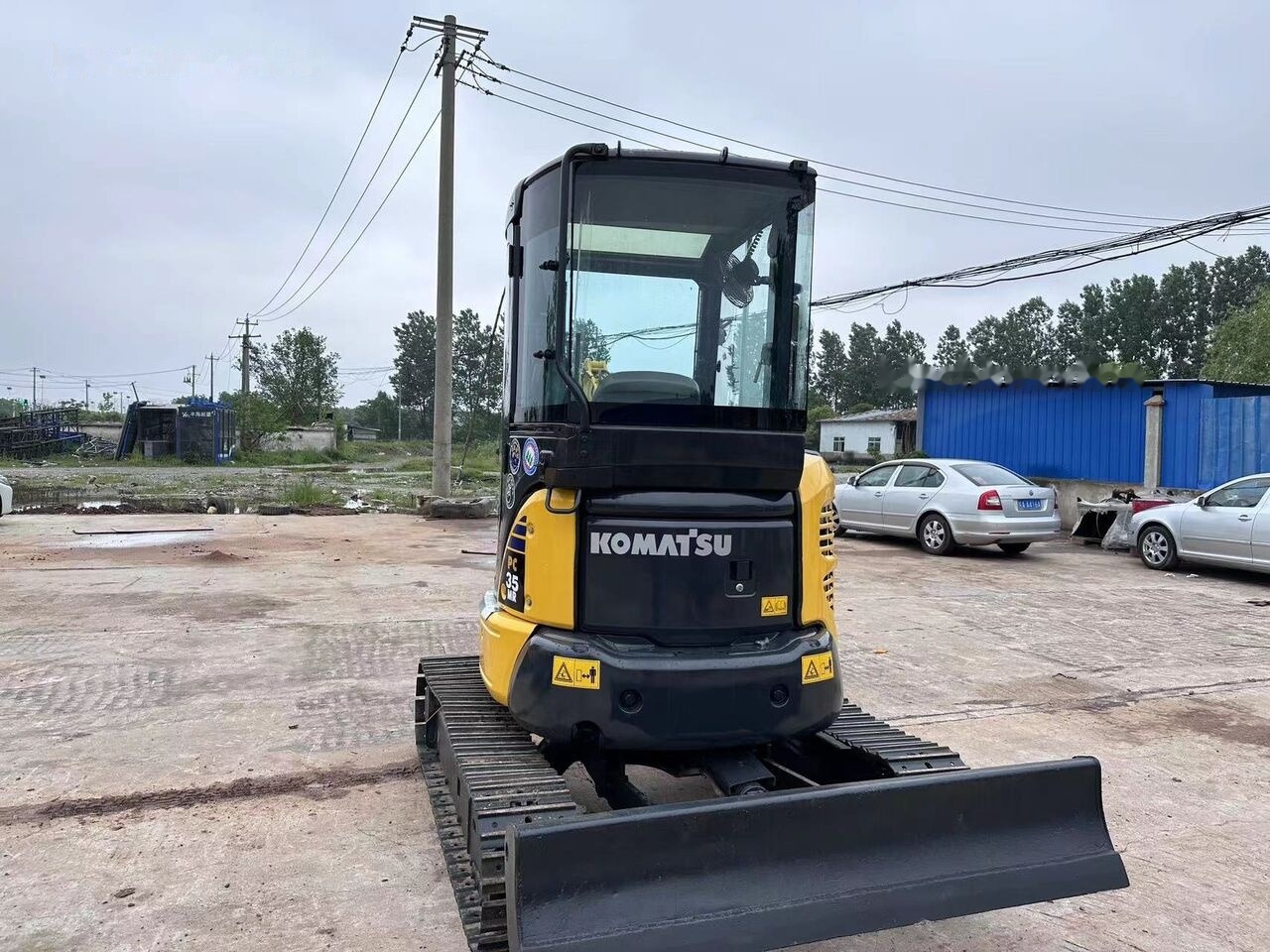 Komatsu PC35 - Mini pelle: photos 2 Komatsu PC35 - Mini pelle: photos 2