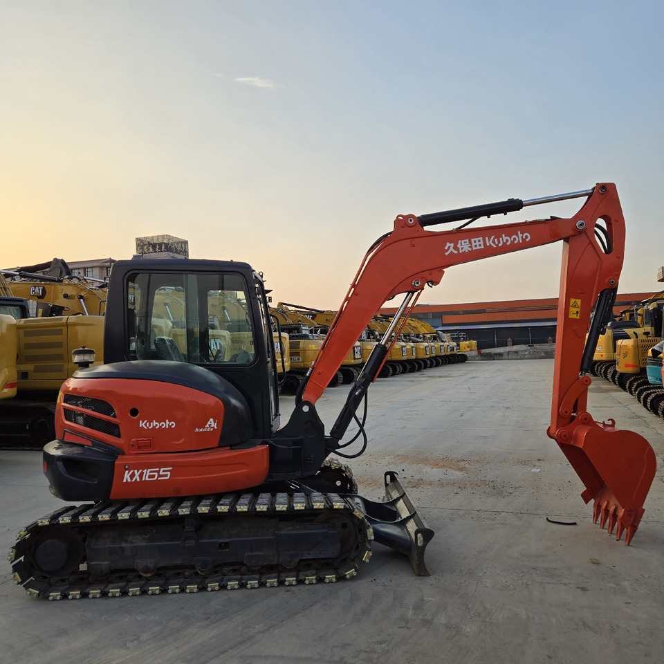 Kubota KX165 - Mini pelle: photos 1 Kubota KX165 - Mini pelle: photos 1