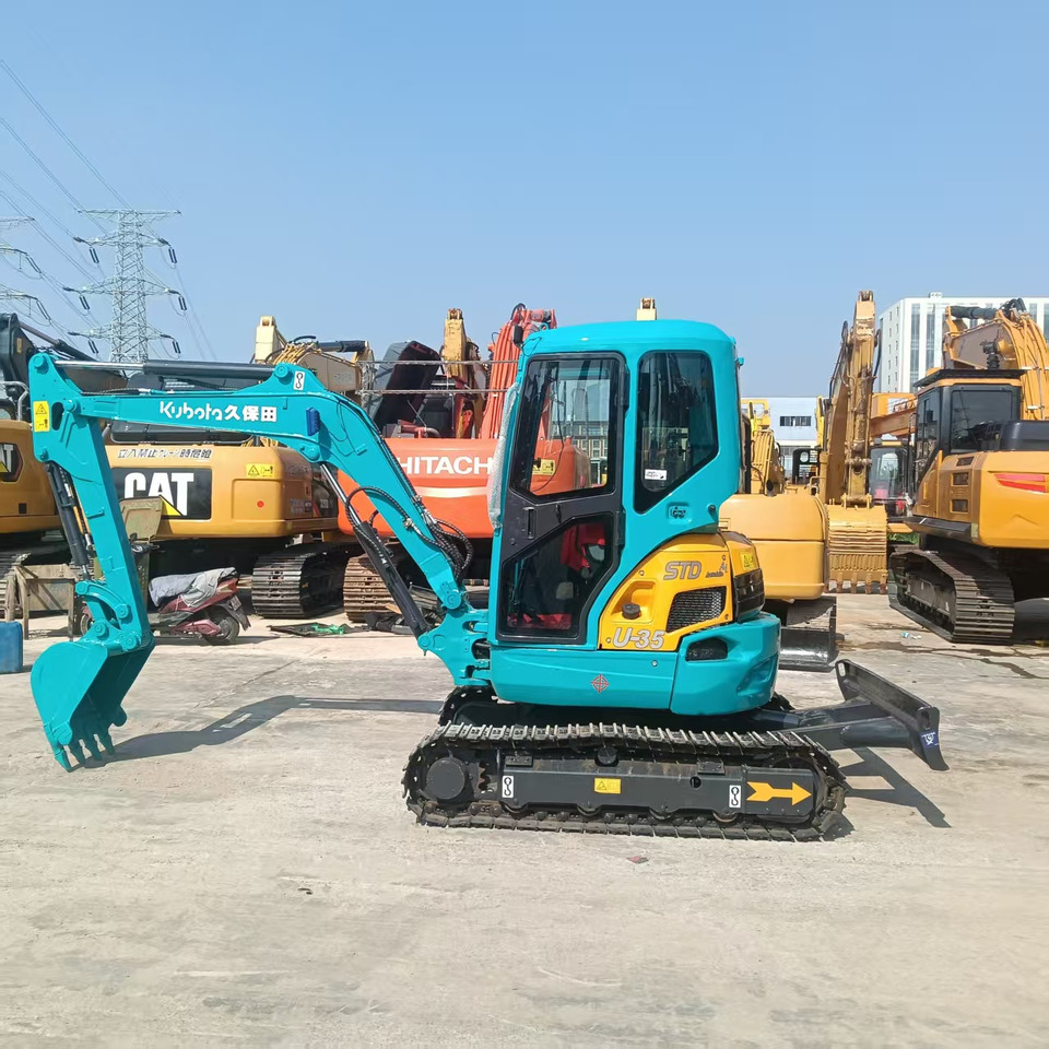 Kubota U35 - Mini pelle: photos 1 Kubota U35 - Mini pelle: photos 1