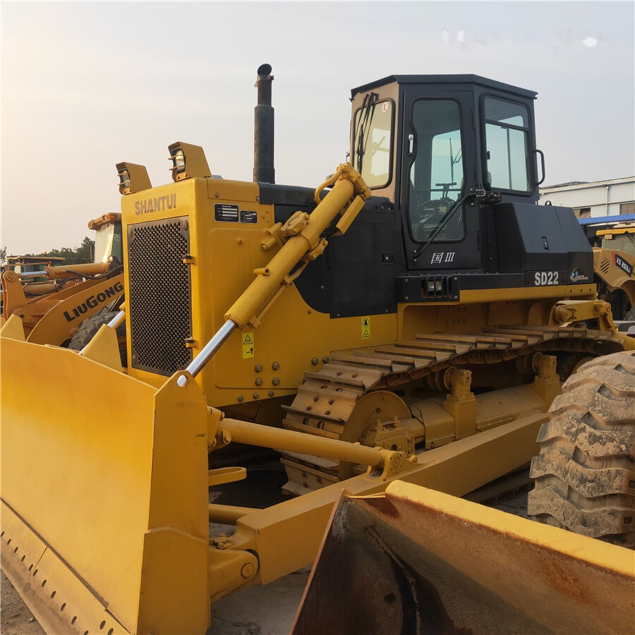 Shantui SD22 - Bulldozer: photos 1 Shantui SD22 - Bulldozer: photos 1