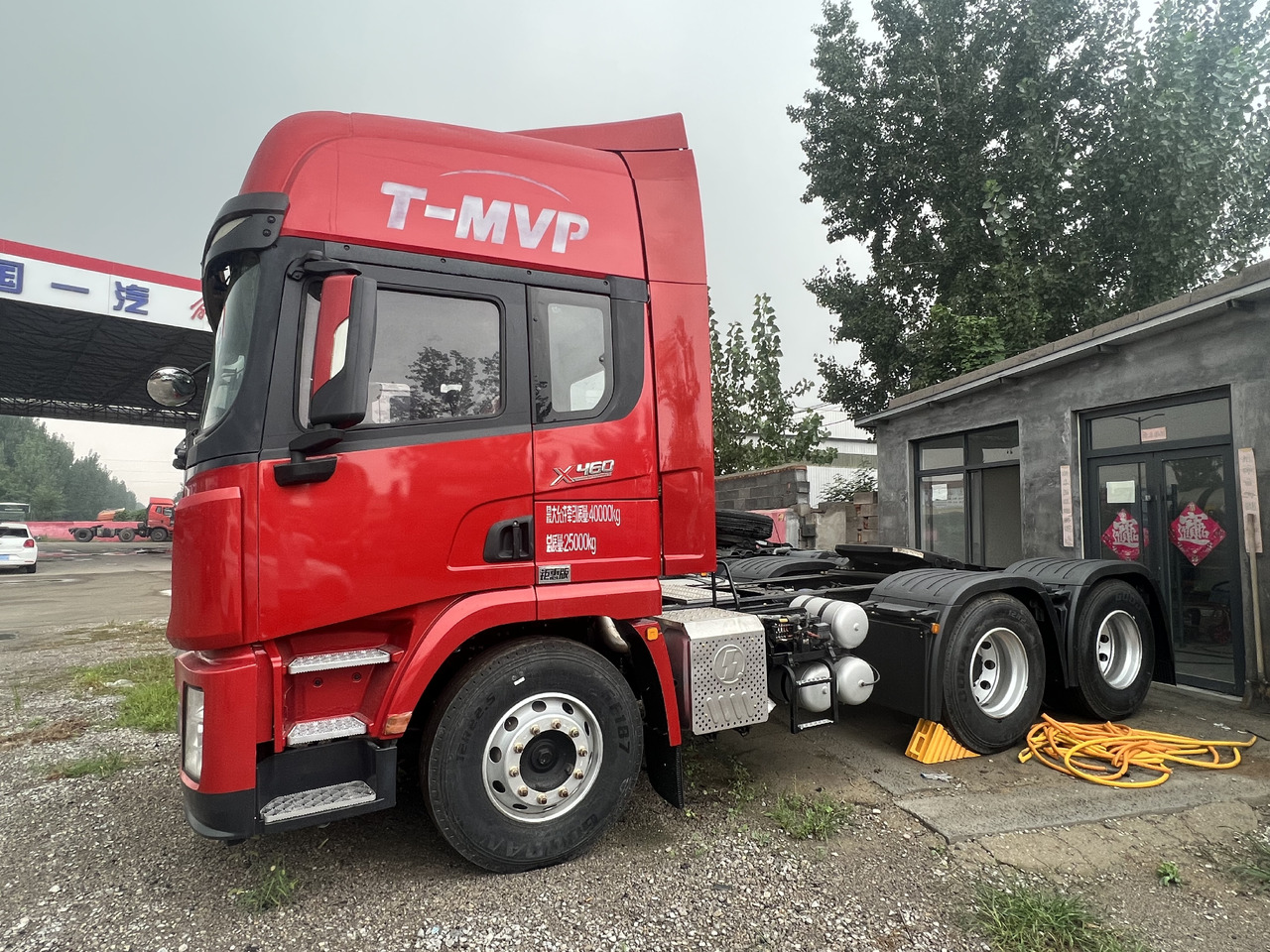 SHACMAN X3000 - Tracteur routier: photos 2 SHACMAN X3000 - Tracteur routier: photos 2