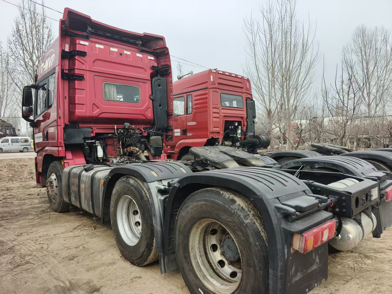 Shacman X5000 - Tracteur routier: photos 2 Shacman X5000 - Tracteur routier: photos 2