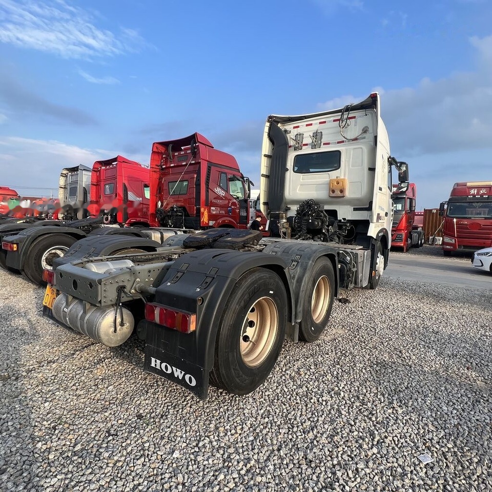Tracteur routier Sinotruk Howo T7H 480: photos 7 Tracteur routier Sinotruk Howo T7H 480: photos 7