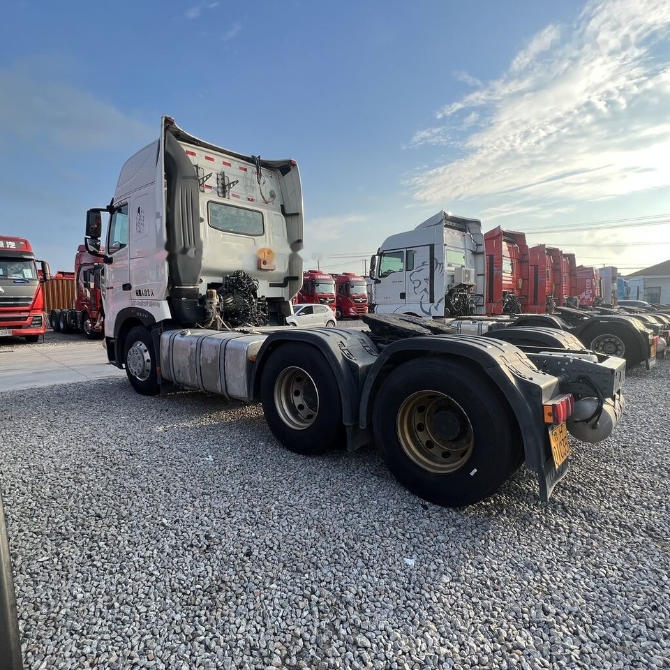 Tracteur routier Sinotruk Howo T7H 480: photos 9 Tracteur routier Sinotruk Howo T7H 480: photos 9