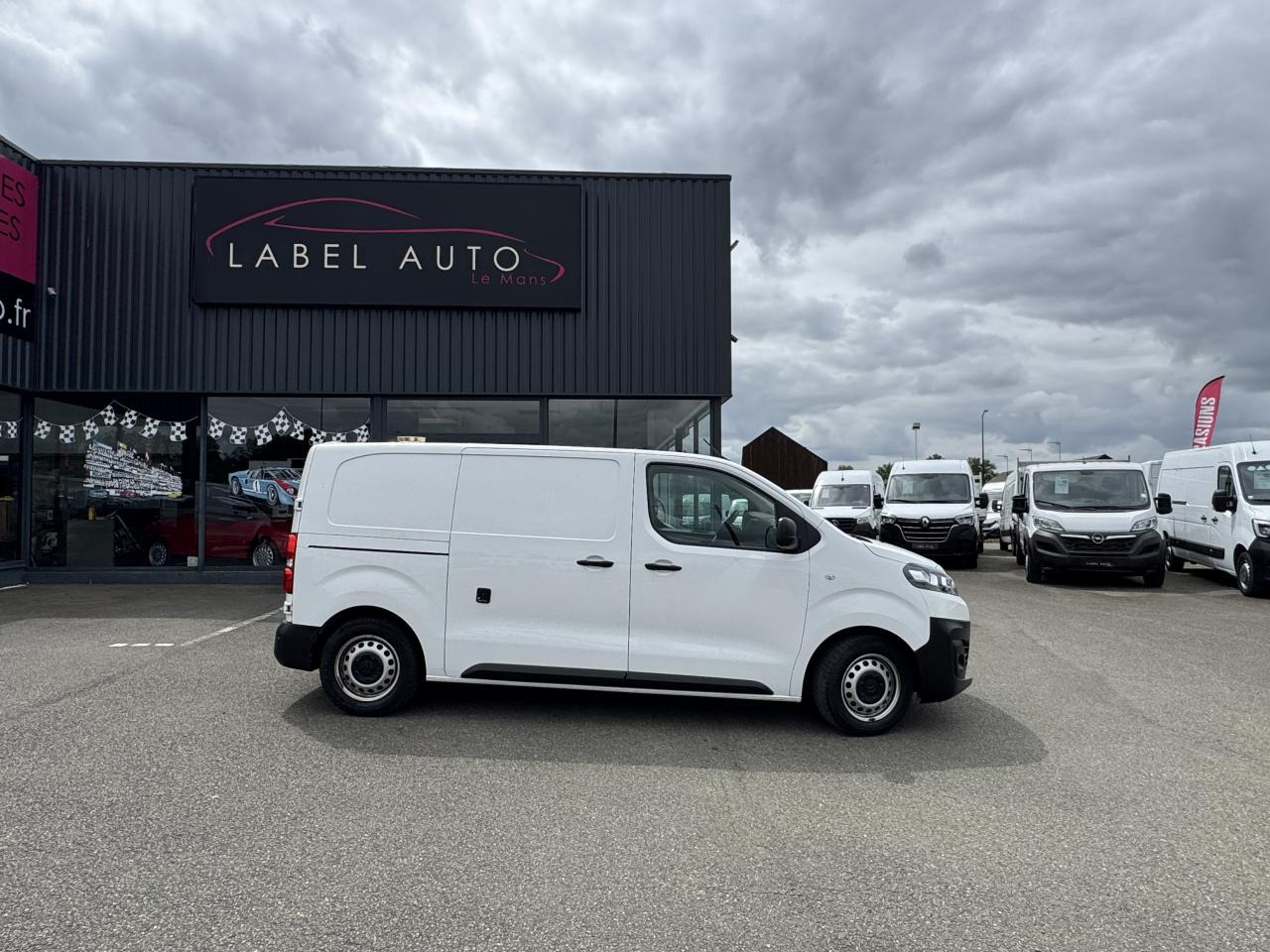 Fourgon utilitaire CITROEN jumpy M 1.5 BLUEHDI 120CH S&S DRIVER: photos 8