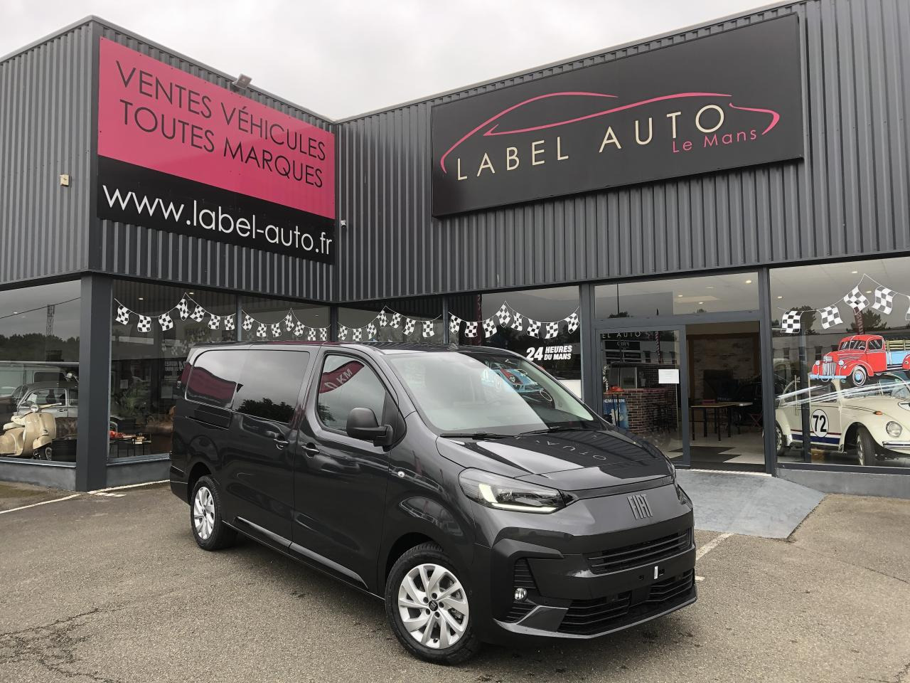 FIAT SCUDO XL 2.0 HDI 180CH EAT-8 CABINE APPROFONDIE 6 PLACES - Utilitaire double cabine: photos 2 FIAT SCUDO XL 2.0 HDI 180CH EAT-8 CABINE APPROFONDIE 6 PLACES - Utilitaire double cabine: photos 2