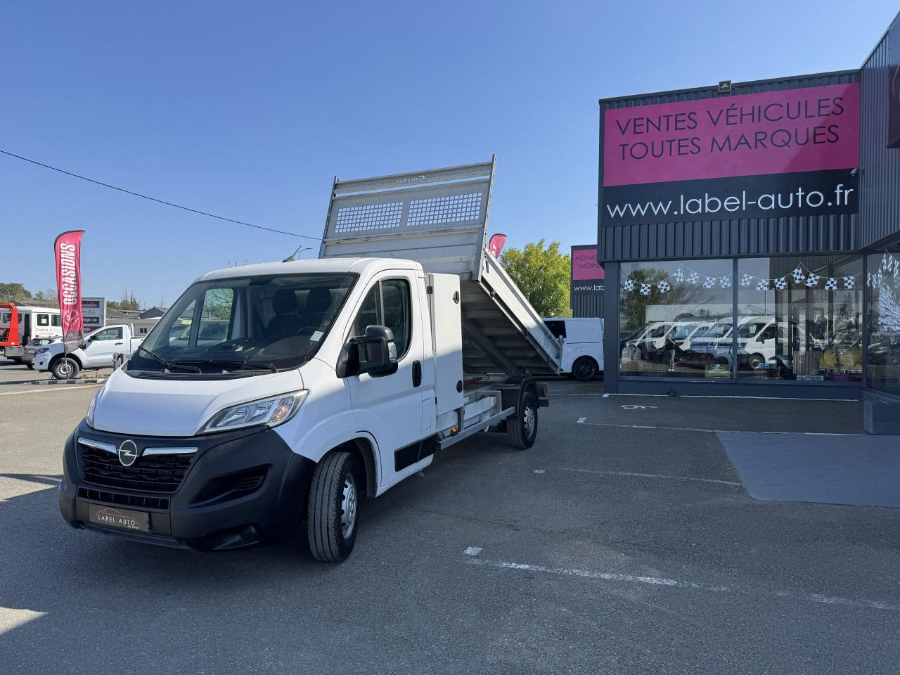 OPEL Movano 3.5t L2.2 BlueHDi Maxi 140CH BENNE COFFRE - Utilitaire benne: photos 5 OPEL Movano 3.5t L2.2 BlueHDi Maxi 140CH BENNE COFFRE - Utilitaire benne: photos 5