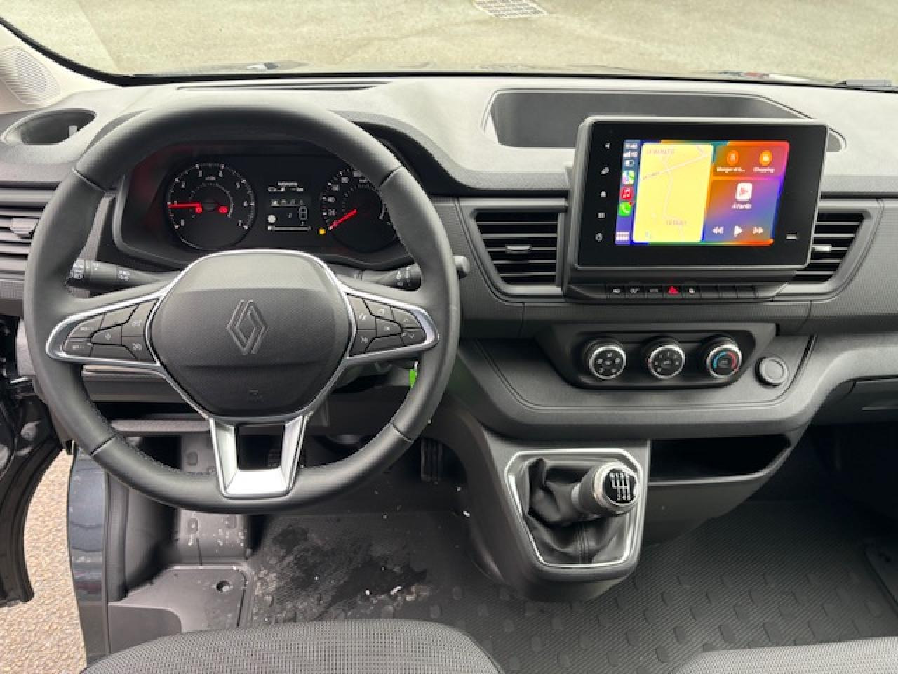 RENAULT Trafic L2H1 3000 Kg 2.0 Blue dCi - 150 2024 III FOURGON Fourgon Advance L2H1 PHASE 3 - Fourgon utilitaire: photos 4 RENAULT Trafic L2H1 3000 Kg 2.0 Blue dCi - 150 2024 III FOURGON Fourgon Advance L2H1 PHASE 3 - Fourgon utilitaire: photos 4