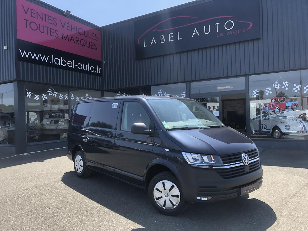 VOLKSWAGEN transporter 2.8T L1H1 2.0 TDI 150CH BUSINESS DSG7 - Fourgon utilitaire: photos 1 VOLKSWAGEN transporter 2.8T L1H1 2.0 TDI 150CH BUSINESS DSG7 - Fourgon utilitaire: photos 1