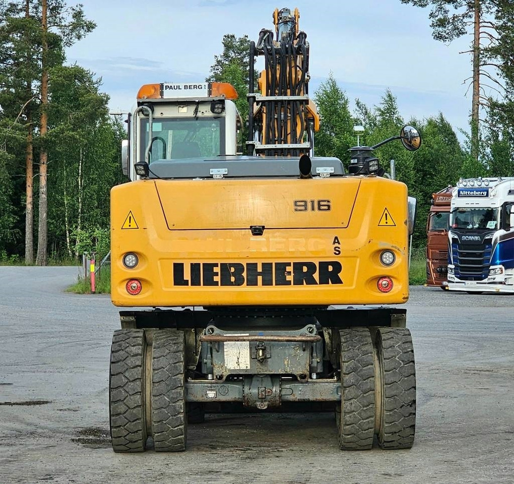 Liebherr A 916 - Pelle sur pneus: photos 4 Liebherr A 916 - Pelle sur pneus: photos 4