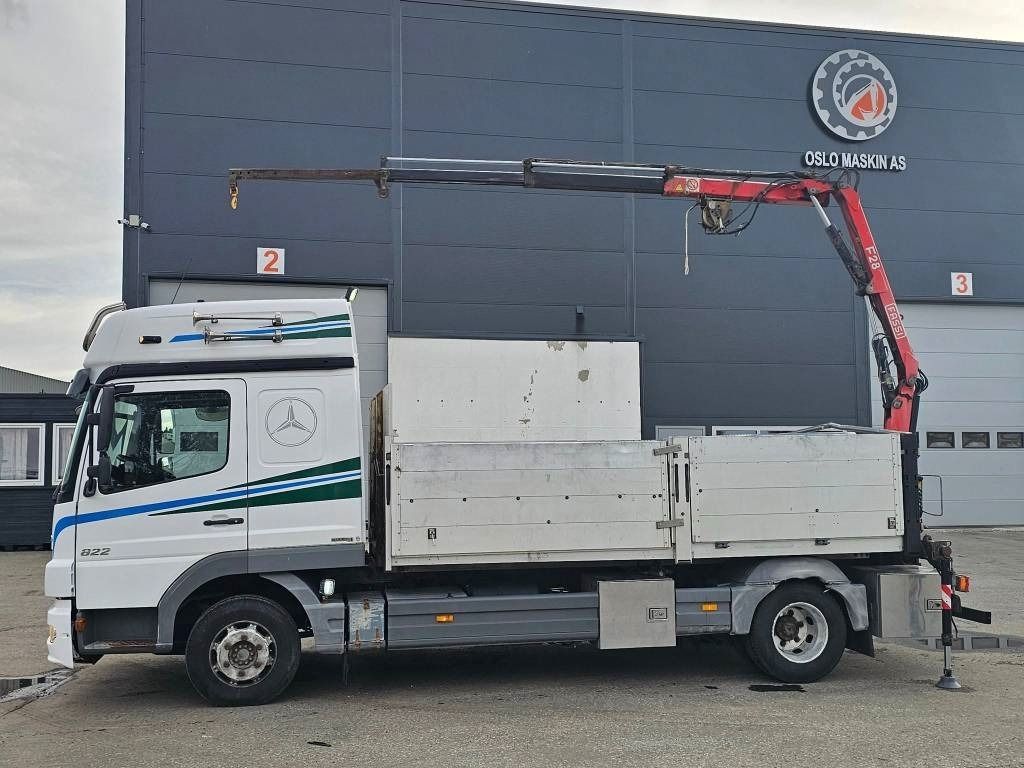 Mercedes-Benz Atego 822 L - Camion plateau: photos 4 Mercedes-Benz Atego 822 L - Camion plateau: photos 4