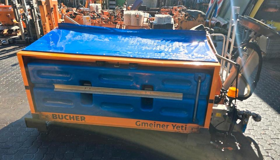 Bucher Yeti 2500W FS Gmeiner Salzstreuer Streuautomat Streusilo für Unimog UGN UGE 405 423 427 530 430 429 - Epandeur de sable: photos 4 Bucher Yeti 2500W FS Gmeiner Salzstreuer Streuautomat Streusilo für Unimog UGN UGE 405 423 427 530 430 429 - Epandeur de sable: photos 4