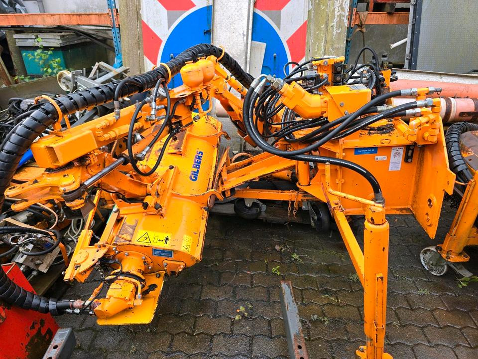 Gilbers GM 12 RL Randstreifenmäher Böschungsmulcher Böschungsmäher Seitenmulcher Mähausleger Dücker Mulag - Broyeur d'accotement: photos 4 Gilbers GM 12 RL Randstreifenmäher Böschungsmulcher Böschungsmäher Seitenmulcher Mähausleger Dücker Mulag - Broyeur d'accotement: photos 4