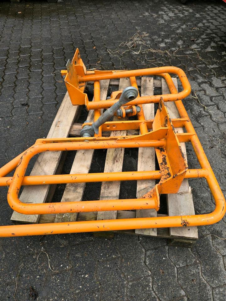Mulag Seitenanfahrschutz Lampenbügel für Unimog U 300 400 500 UGE UGN 405/12 405/10 Böschungsmäher Böschungsmulcher MHU 800 ME 700 Stoßstange Lampenschutzbügel - Engin de déneigement: photos 5 Mulag Seitenanfahrschutz Lampenbügel für Unimog U 300 400 500 UGE UGN 405/12 405/10 Böschungsmäher Böschungsmulcher MHU 800 ME 700 Stoßstange Lampenschutzbügel - Engin de déneigement: photos 5