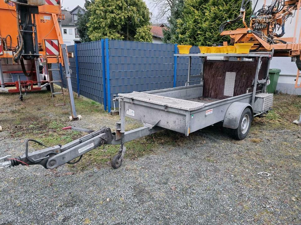 Trebbiner Absperrtafel VZ 616 kleine Ausführung Vorwarntafel niss - Remorque: photos 2 Trebbiner Absperrtafel VZ 616 kleine Ausführung Vorwarntafel niss - Remorque: photos 2