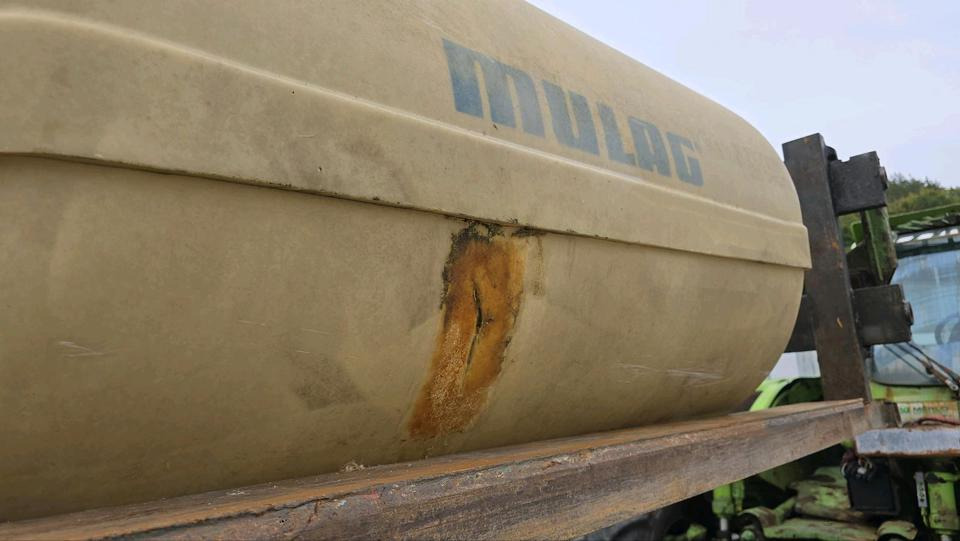 Schmidt Mulag 1m3 Wassertank Wasserfass Speidel für Unimog UGE UGN 405 U300 400 500 427 430 LKW Boschung wassertank Laugentank Bewässerung 5000liter - Conteneur citerne: photos 4 Schmidt Mulag 1m3 Wassertank Wasserfass Speidel für Unimog UGE UGN 405 U300 400 500 427 430 LKW Boschung wassertank Laugentank Bewässerung 5000liter - Conteneur citerne: photos 4