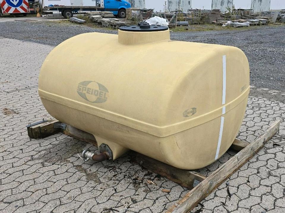 Schmidt Mulag 2m3 Wassertank Wasserfass Speidel für Unimog UGE UGN 405 U300 400 500 427 430 LKW Boschung wassertank Laugentank Bewässerung 5000liter - Conteneur citerne: photos 3 Schmidt Mulag 2m3 Wassertank Wasserfass Speidel für Unimog UGE UGN 405 U300 400 500 427 430 LKW Boschung wassertank Laugentank Bewässerung 5000liter - Conteneur citerne: photos 3