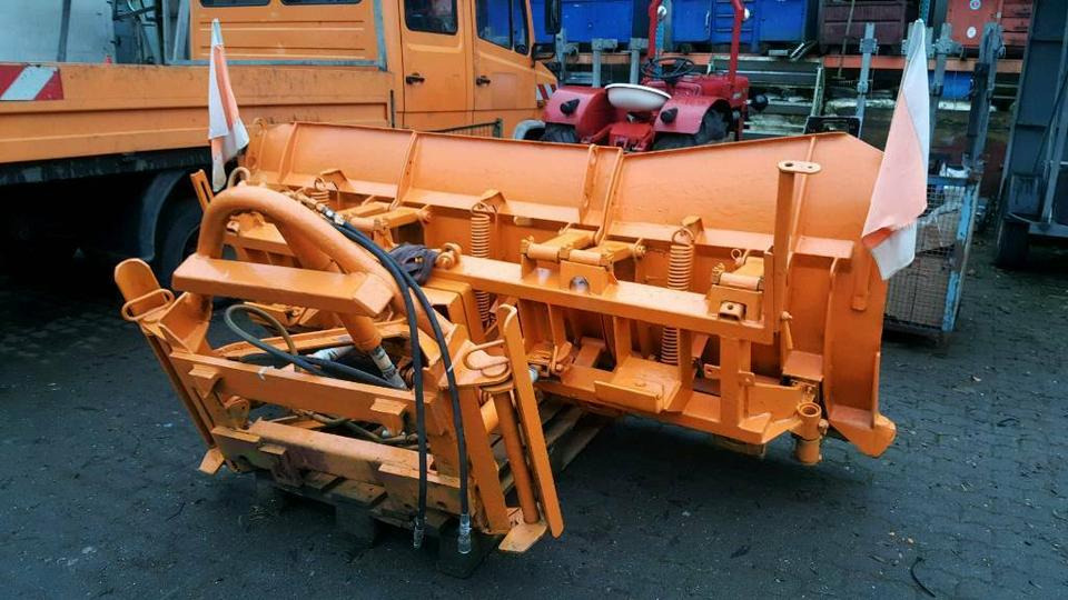 Lame à neige Schneepflug Schmidt Beilhack Winterdienst Schneeschild Unimog: photos 8