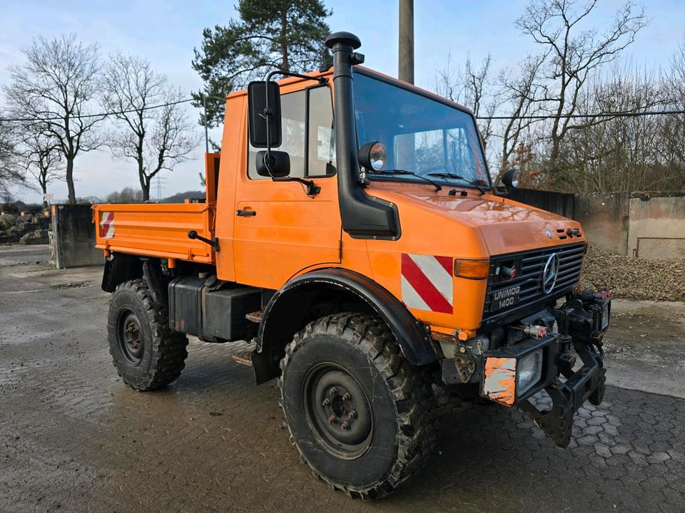 Unimog U1400 bj. 1990 424 427/10 Mercedes-Benz 1400 1600 1200 1000 - Camion benne, Véhicule de voirie/ Spécial: photos 2 Unimog U1400 bj. 1990 424 427/10 Mercedes-Benz 1400 1600 1200 1000 - Camion benne, Véhicule de voirie/ Spécial: photos 2