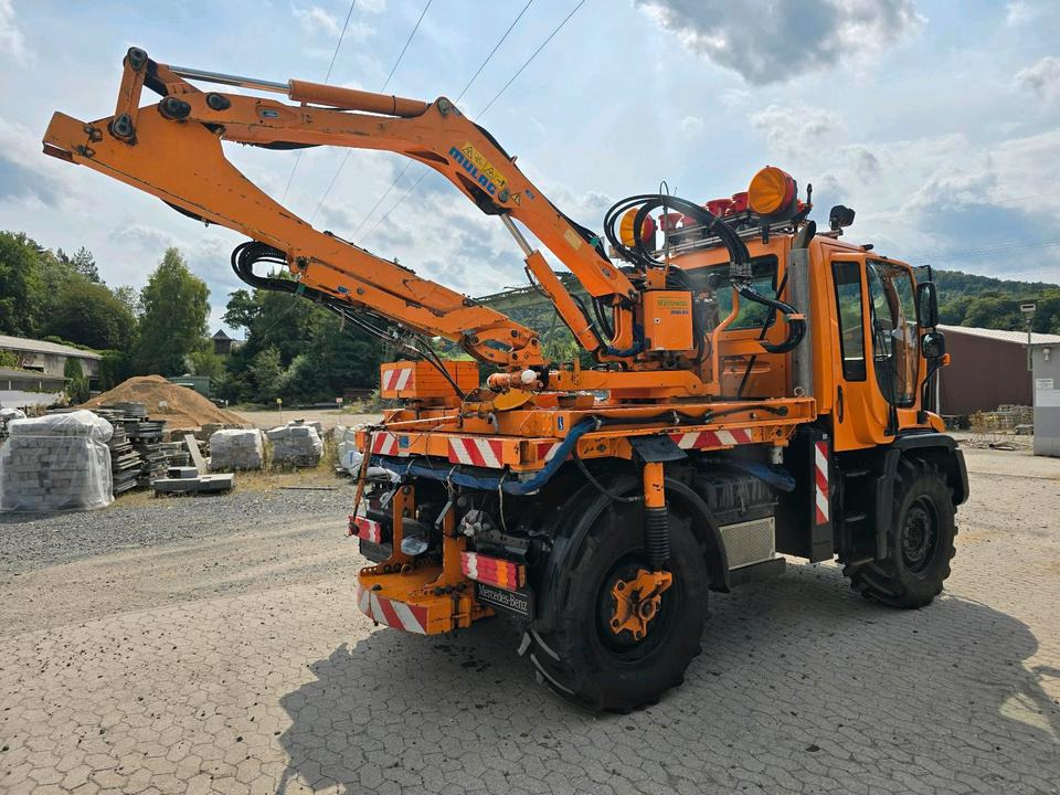Unimog U400 6-Zylinder 2010 405/10 405/12 NKS-Z-UGN-43K Bluetec 5 Mercedes-Benz UGE UGN Mulag MHU 800 Mähausleger Böschungsmäher Böschungsmulcher Küpper-Weisser IMS Salzstreuer - Engin de déneigement: photos 4 Unimog U400 6-Zylinder 2010 405/10 405/12 NKS-Z-UGN-43K Bluetec 5 Mercedes-Benz UGE UGN Mulag MHU 800 Mähausleger Böschungsmäher Böschungsmulcher Küpper-Weisser IMS Salzstreuer - Engin de déneigement: photos 4