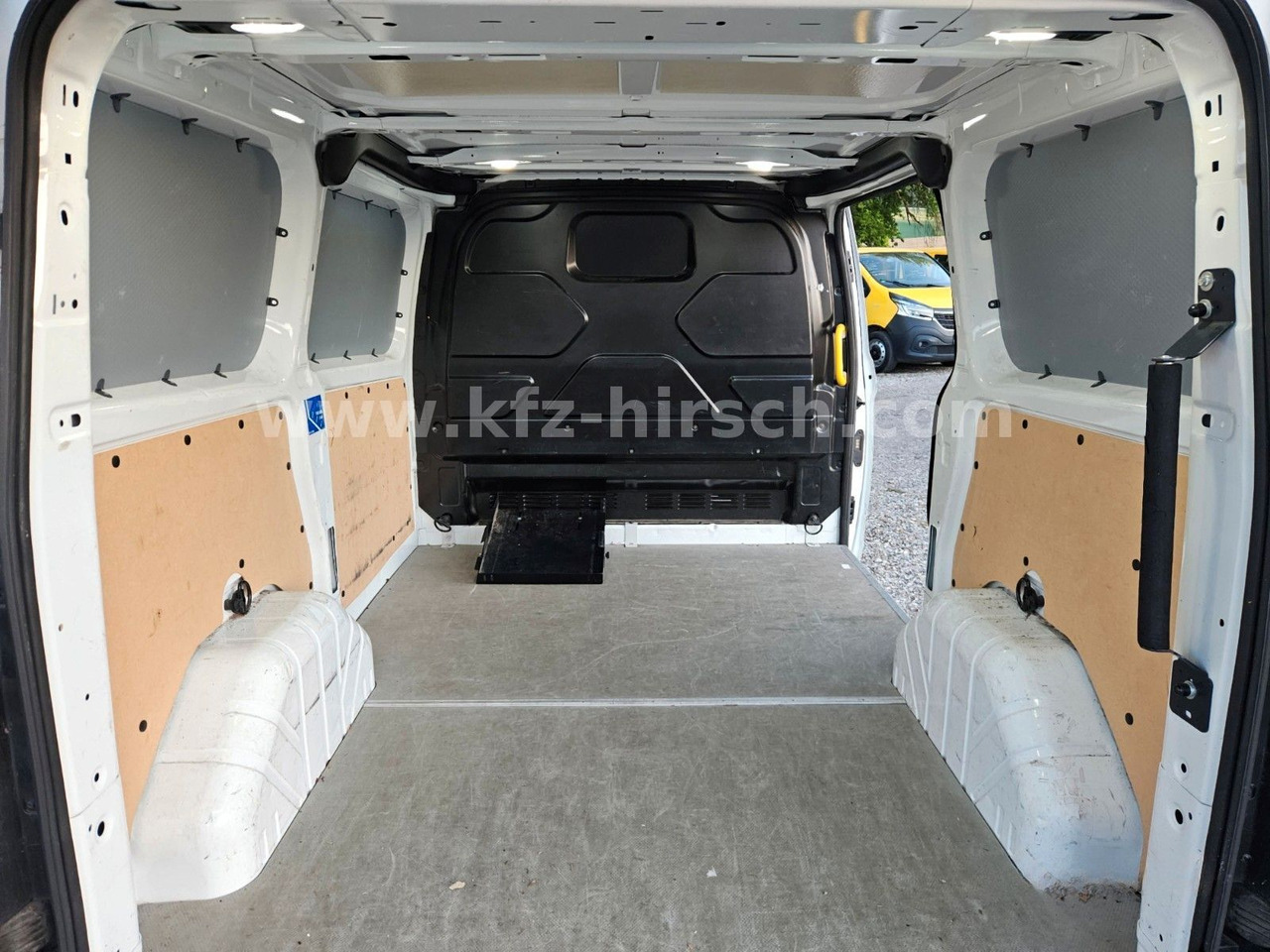 Crédit-bail de  Ford Transit Custom Klima Sitzhzg Bluetooth Multi 1Hd Ford Transit Custom Klima Sitzhzg Bluetooth Multi 1Hd: photos 7