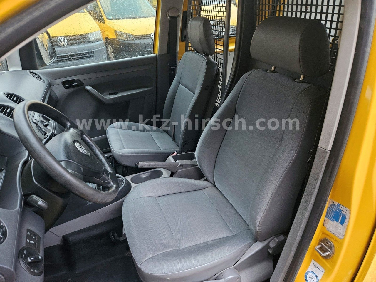 Volkswagen Caddy 2.0SDI*2xSchiebetüre*1.Hand* - Fourgonnette: photos 3 Volkswagen Caddy 2.0SDI*2xSchiebetüre*1.Hand* - Fourgonnette: photos 3