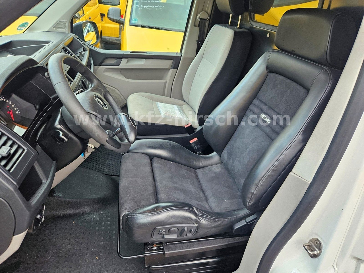 Volkswagen T6 Automatik/ DSG Sortimo Stdhzg Werkstatt 1.Hd - Transport de personnes: photos 5 Volkswagen T6 Automatik/ DSG Sortimo Stdhzg Werkstatt 1.Hd - Transport de personnes: photos 5