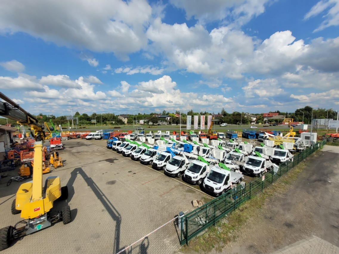 Iveco Daily 35S14 nowy podnośnik koszowy 20 m Socage ForSte 20D SPEED bucket truck boom lift - Camion avec nacelle: photos 2 Iveco Daily 35S14 nowy podnośnik koszowy 20 m Socage ForSte 20D SPEED bucket truck boom lift - Camion avec nacelle: photos 2