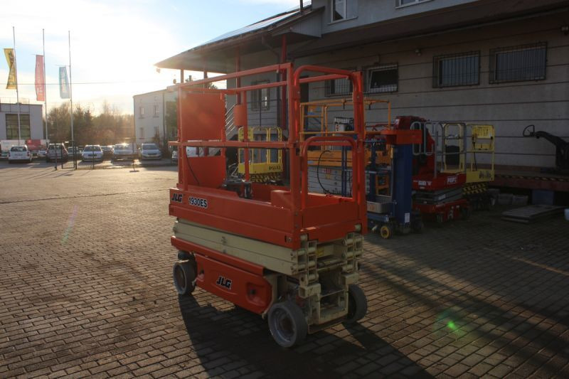Podnośnik nożycowy elektryczny 8 m JLG 1930 ES - Nacelle ciseaux: photos 4 Podnośnik nożycowy elektryczny 8 m JLG 1930 ES - Nacelle ciseaux: photos 4