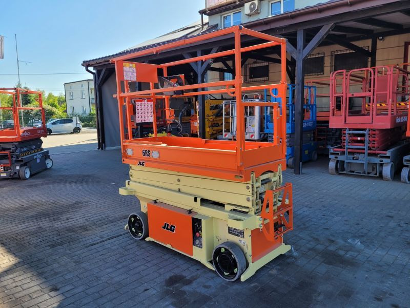 Podnośnik nożycowy elektryczny 8 m JLG 6RS - Nacelle ciseaux: photos 4 Podnośnik nożycowy elektryczny 8 m JLG 6RS - Nacelle ciseaux: photos 4