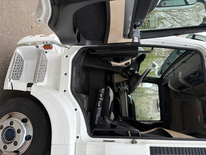 Crédit-bail de MAN TGL 8.250 / OPEN LAADBAK / SLAAP CABINE / 6 CILINDER / AUTOMAAT / APK - TUV JANUARI 2026 MAN TGL 8.250 / OPEN LAADBAK / SLAAP CABINE / 6 CILINDER / AUTOMAAT / APK - TUV JANUARI 2026: photos 9 Crédit-bail de MAN TGL 8.250 / OPEN LAADBAK / SLAAP CABINE / 6 CILINDER / AUTOMAAT / APK - TUV JANUARI 2026 MAN TGL 8.250 / OPEN LAADBAK / SLAAP CABINE / 6 CILINDER / AUTOMAAT / APK - TUV JANUARI 2026: photos 9