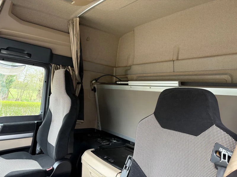 Crédit-bail de MAN TGL 8.250 / OPEN LAADBAK / SLAAP CABINE / 6 CILINDER / AUTOMAAT / APK - TUV JANUARI 2026 MAN TGL 8.250 / OPEN LAADBAK / SLAAP CABINE / 6 CILINDER / AUTOMAAT / APK - TUV JANUARI 2026: photos 10 Crédit-bail de MAN TGL 8.250 / OPEN LAADBAK / SLAAP CABINE / 6 CILINDER / AUTOMAAT / APK - TUV JANUARI 2026 MAN TGL 8.250 / OPEN LAADBAK / SLAAP CABINE / 6 CILINDER / AUTOMAAT / APK - TUV JANUARI 2026: photos 10