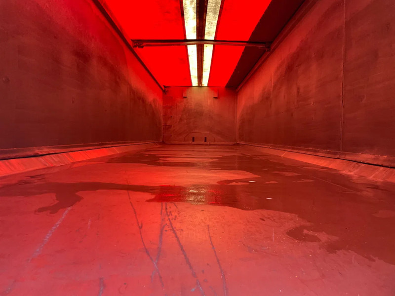 Stas 300 CX / FULL ALUMINIUM / 48M3 / APK - TUV NOVEMBER 2025 / SAF AXLES / DICS BRAKES / RVS FLOOR / - Semi-remorque benne: photos 5 Stas 300 CX / FULL ALUMINIUM / 48M3 / APK - TUV NOVEMBER 2025 / SAF AXLES / DICS BRAKES / RVS FLOOR / - Semi-remorque benne: photos 5