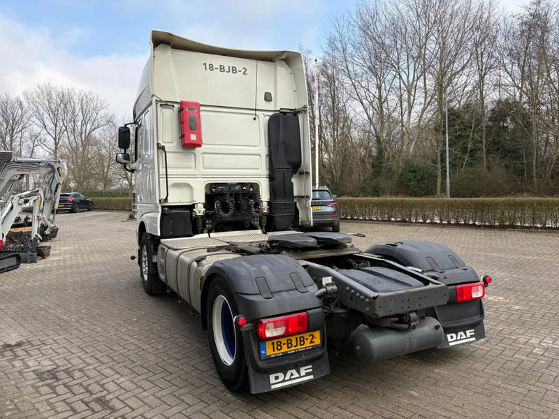 DAF XF 460 4x2 / ADR I II III KLASSE / HOLLAND TRUCK / APK - TUV JANUARI 2026 - Tracteur routier: photos 3 DAF XF 460 4x2 / ADR I II III KLASSE / HOLLAND TRUCK / APK - TUV JANUARI 2026 - Tracteur routier: photos 3