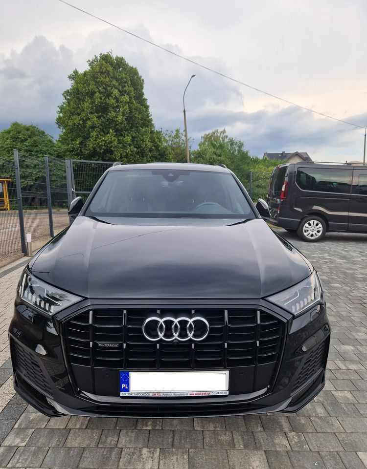 Audi Q7 - SUV: photos 5 Audi Q7 - SUV: photos 5