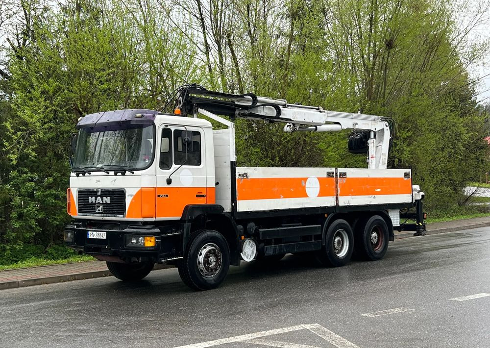 MAN * 27-322 MAN 6x4 * HDS ATLAS 140 * - Camion grue, Camion plateau: photos 1 MAN * 27-322 MAN 6x4 * HDS ATLAS 140 * - Camion grue, Camion plateau: photos 1