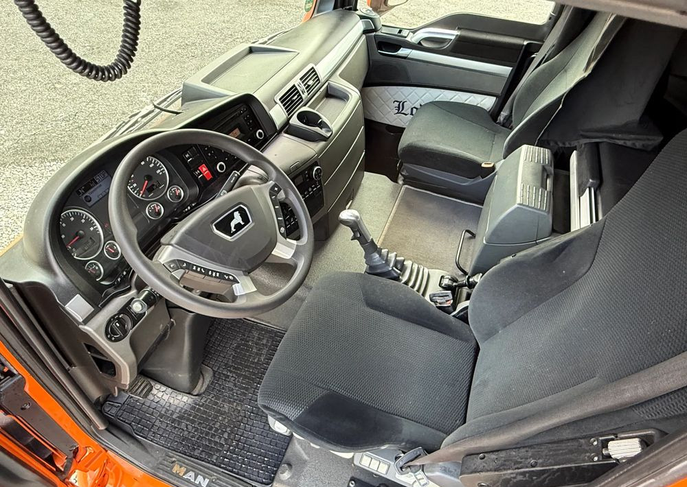 MAN * TGS 26.480 MAN * Kiper / Wywrotka * 6x4 * Sprowadzona * Bordmatik * Stan Perfekcyjny - Camion benne: photos 5 MAN * TGS 26.480 MAN * Kiper / Wywrotka * 6x4 * Sprowadzona * Bordmatik * Stan Perfekcyjny - Camion benne: photos 5