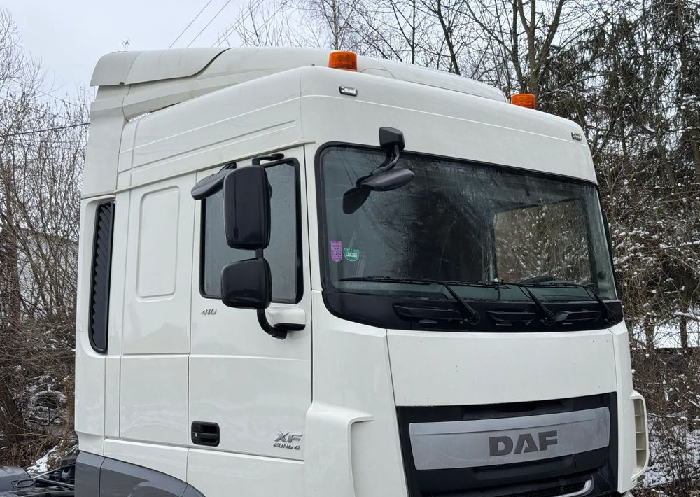 DAF * DAF XF 106 * SPROWADZONY * SUPER STAN CIĄGNIK SIODŁOWY Euro 6 - Tracteur routier: photos 5 DAF * DAF XF 106 * SPROWADZONY * SUPER STAN CIĄGNIK SIODŁOWY Euro 6 - Tracteur routier: photos 5