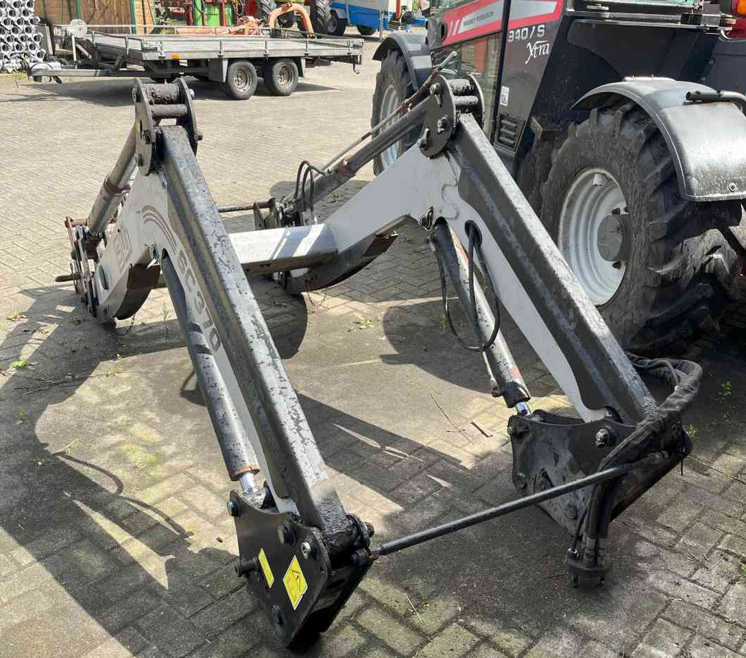 BMH Palas SC 370 Front-laders / Frontlader / Voorlader / Tractoren - Chargeur frontal pour tracteur: photos 3 BMH Palas SC 370 Front-laders / Frontlader / Voorlader / Tractoren - Chargeur frontal pour tracteur: photos 3