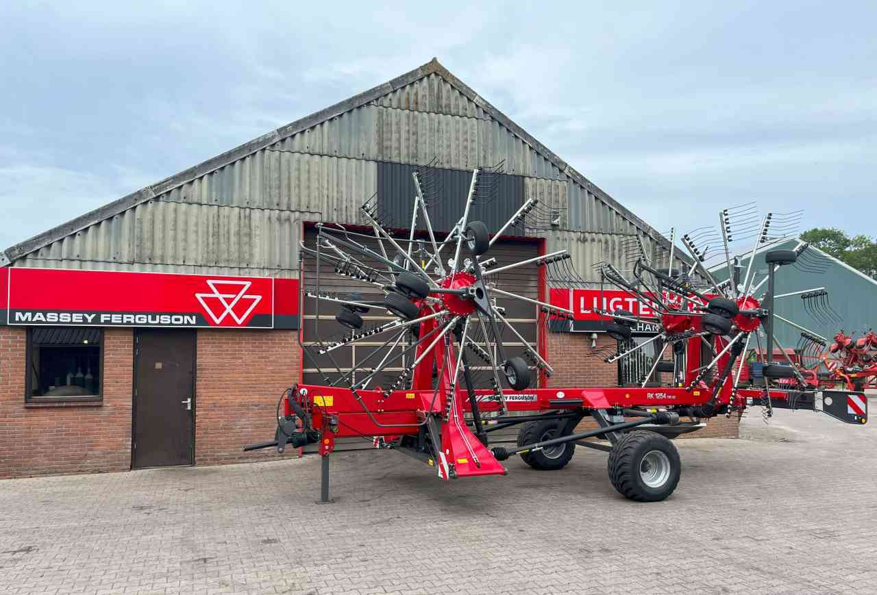 Massey Ferguson RK 1254 TRC-EC Hark 4-elements rake, rugger, zwiller Weidebouwmachines - Faneuse: photos 1 Massey Ferguson RK 1254 TRC-EC Hark 4-elements rake, rugger, zwiller Weidebouwmachines - Faneuse: photos 1
