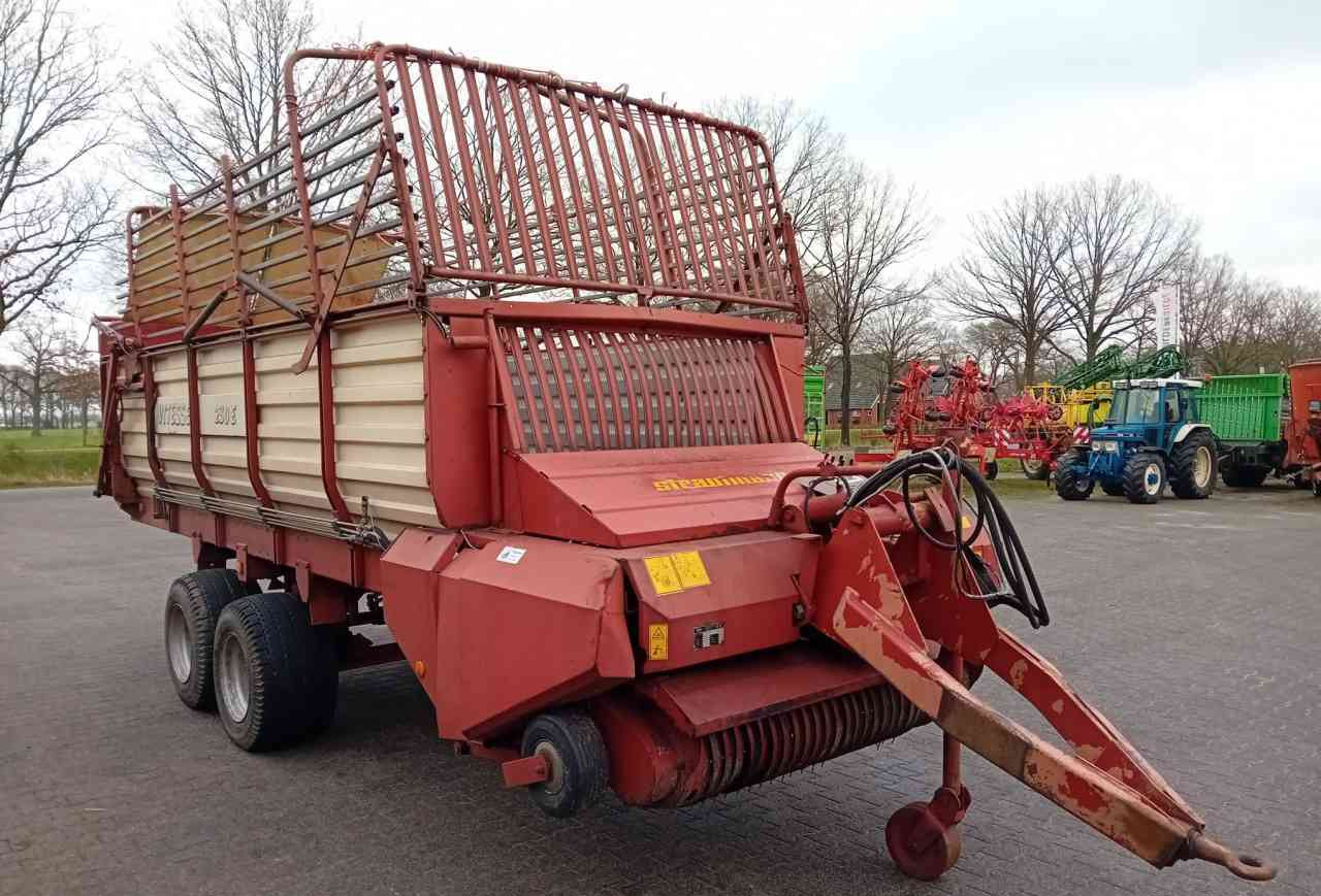 Strautmann Vitesse 230E opraapwagen, ladewagen, weidebouwmachines - Autochargeuse: photos 2 Strautmann Vitesse 230E opraapwagen, ladewagen, weidebouwmachines - Autochargeuse: photos 2