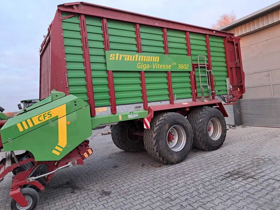 Przyczepa samozbierająca Strautmann 3602 Giga Vitesse 2019 rok - Autochargeuse: photos 3 Przyczepa samozbierająca Strautmann 3602 Giga Vitesse 2019 rok - Autochargeuse: photos 3
