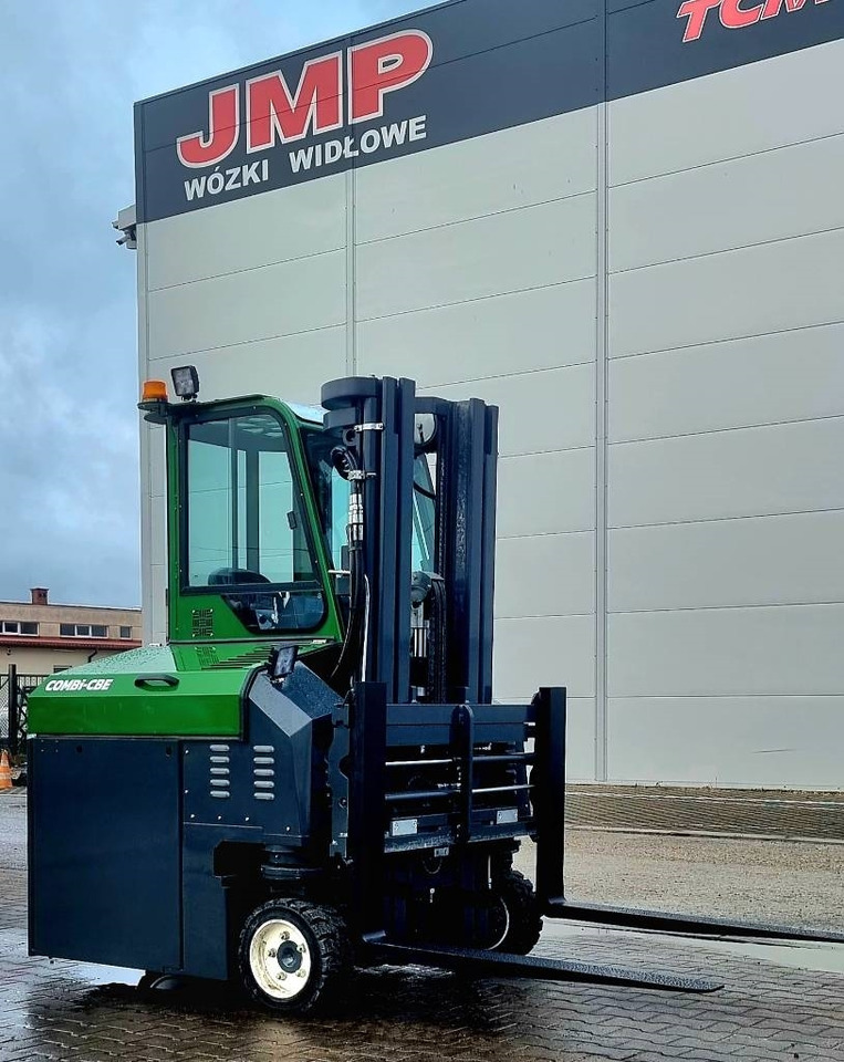 Combilift CBE 2500 - Chariot multidirectionnel: photos 1 Combilift CBE 2500 - Chariot multidirectionnel: photos 1