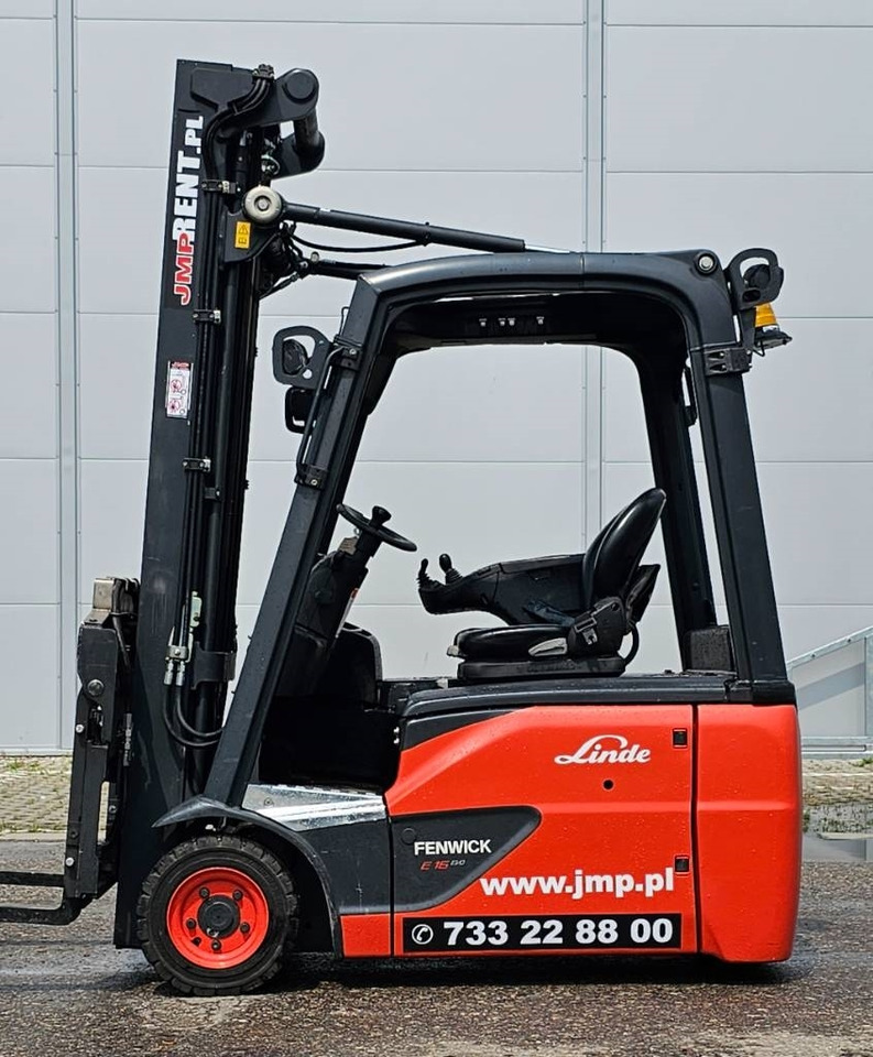 Linde E16 -02 - Chariot élévateur électrique: photos 3 Linde E16 -02 - Chariot élévateur électrique: photos 3
