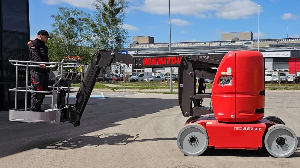 Manitou 120 AET JC - Nacelle articulée: photos 5 Manitou 120 AET JC - Nacelle articulée: photos 5